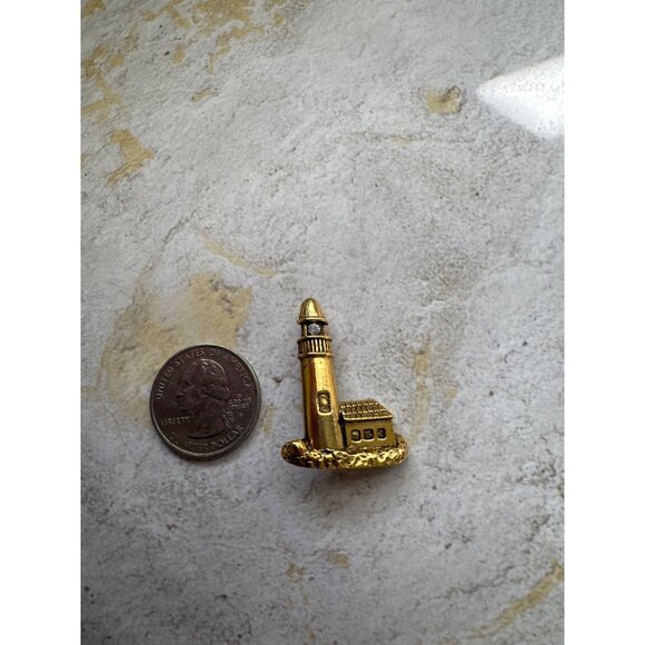 Vintage Gold-Tone Lighthouse Lapel Pin Brooch With Textured Detailing - Picture 2 of 5